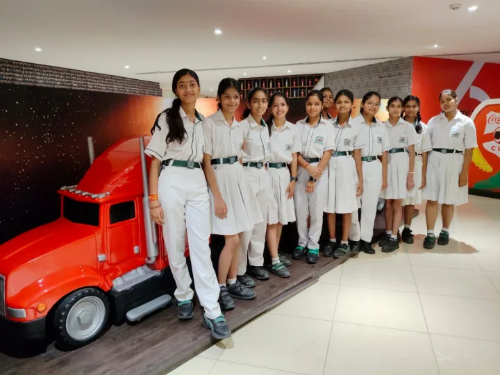 Students of grade 9th & 10th, visited Moon Beverages, Greater Noida
