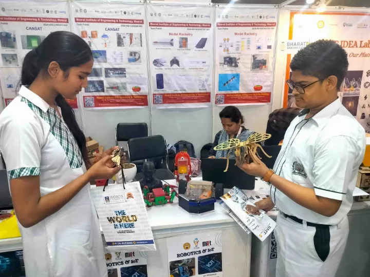 Students of Grade 11 and 12 from DWPS had an enriching opportunity to visit the prestigious Bharat Shiksha Expo 2025